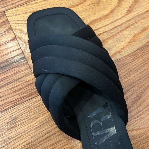 Zara Tufted Slides- Black matte satin size 37 - Picture 7 of 8
